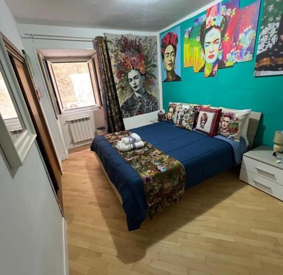 اتاق استاندارد با سرویس بهداشتی مشترک, Plebiscito Charme Rooms