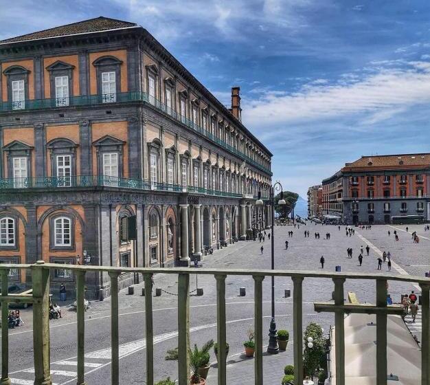 اتاق استاندارد با سرویس بهداشتی مشترک, Plebiscito Charme Rooms