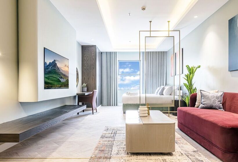 디럭스 스튜디오, Stella Stays Olaya Tower 1