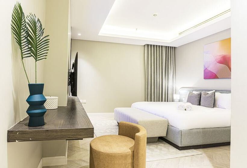 수피리어 스튜디오, Stella Stays Olaya Tower 1