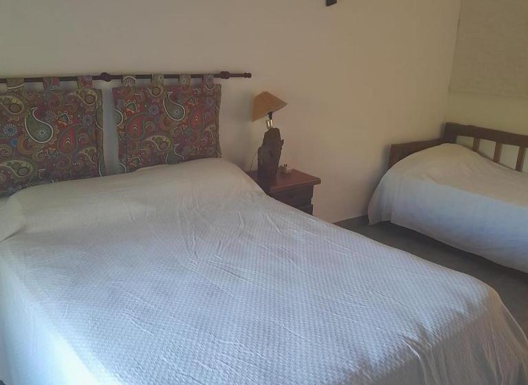 家庭间, Valdemoro Hosteria