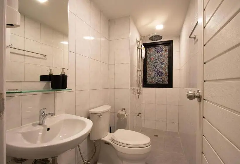 Standard-studio, Gate78 Hostel Maephim Beach