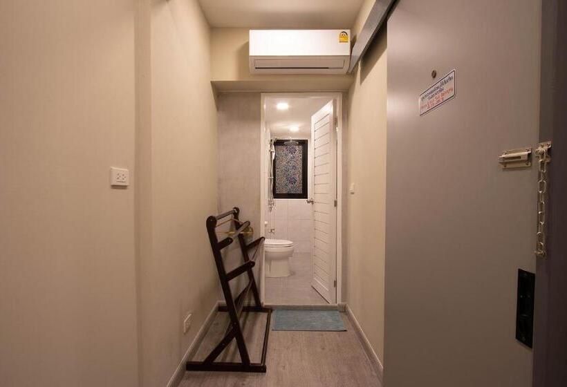 إستوديو قياسى, Gate78 Hostel Maephim Beach