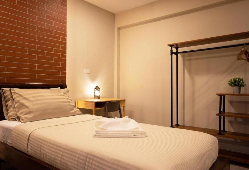 غرفة ديلوكس مطلّة علي البحر, Gate78 Hostel Maephim Beach