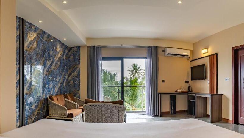 سوییت جونیور با چشمانداز دریا, Aig Grand