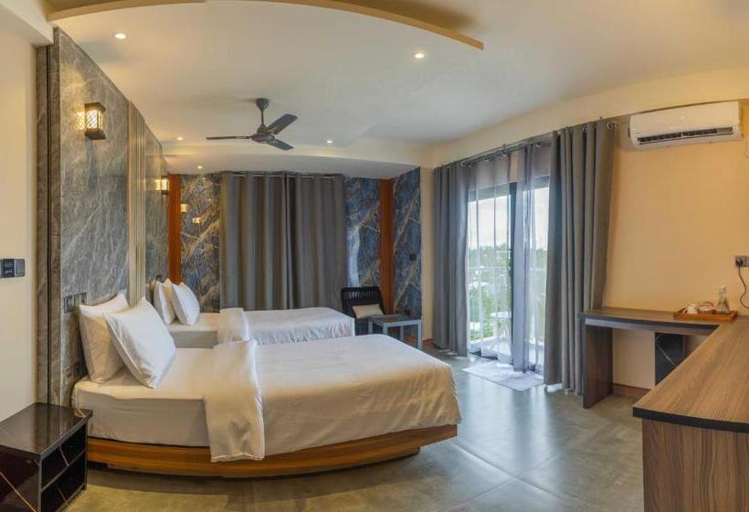 اتاق استاندارد با چشمانداز شهر, Aig Grand