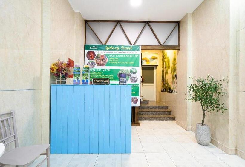 اتاق لوکس با بالکن, Planet Homestay