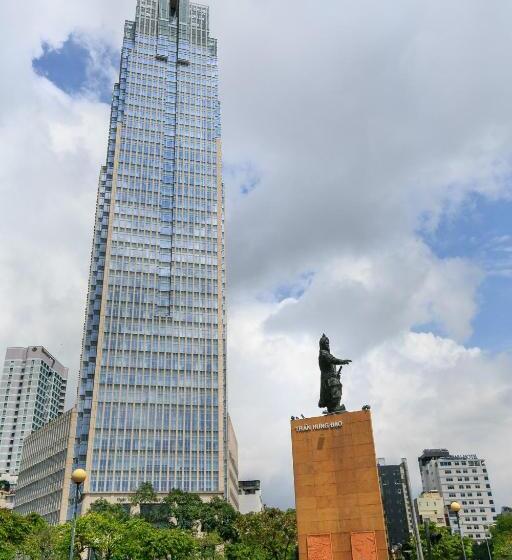 اتاق لوکس با بالکن, Planet Homestay