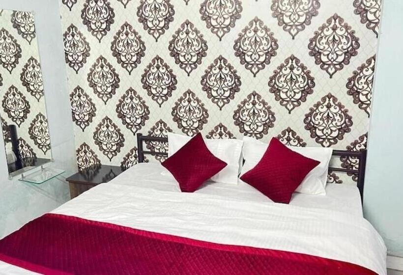 Номер Deluxe, Vrindavan Ratnagiri