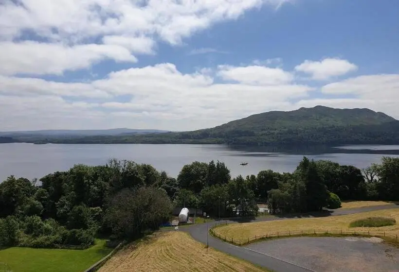 1 Bedroom Penthouse Apartment, Lila Lake Isle Luxury Apart