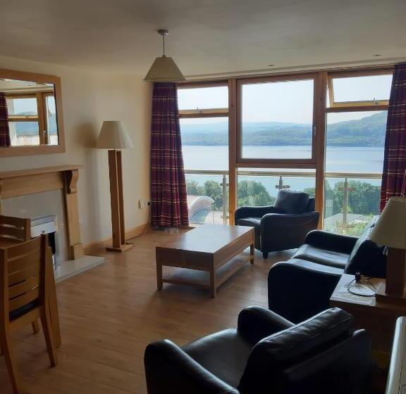 شقة دور أخير غرفة نوم واحدة, Lila Lake Isle Luxury Apart