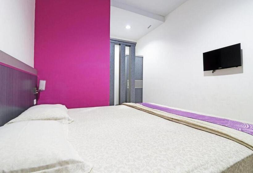 חדר סופריור, Paus Guest House Pekanbaru