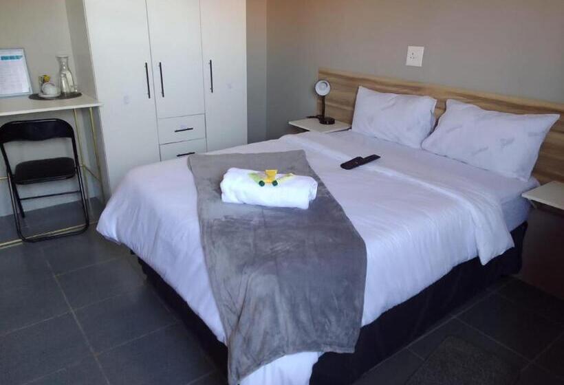 标准间, The Success Guest House