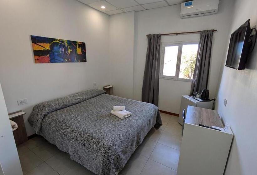 غرفة قياسية, Suite