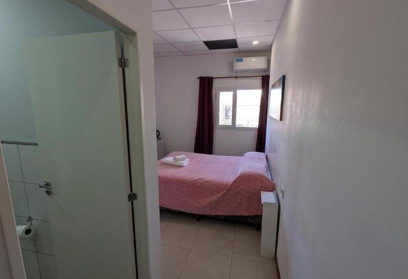 غرفة قياسية فردية, Suite