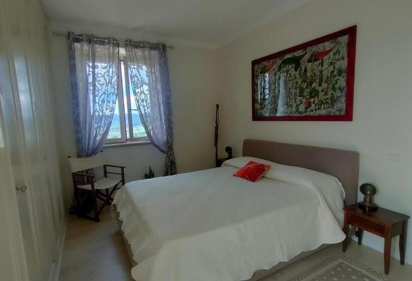 اتاق استاندارد سه نفره, Ai 4 Gelsi B&b