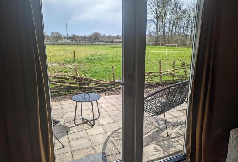 Номер Стандарт Вид на Сад, B & B De Pinguin