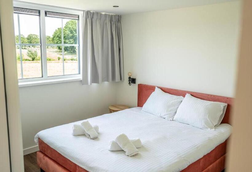 סוויטה משפחתית, Boldiek