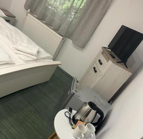 Номер Стандарт Индивидуальный, Pensiunea Stejarul