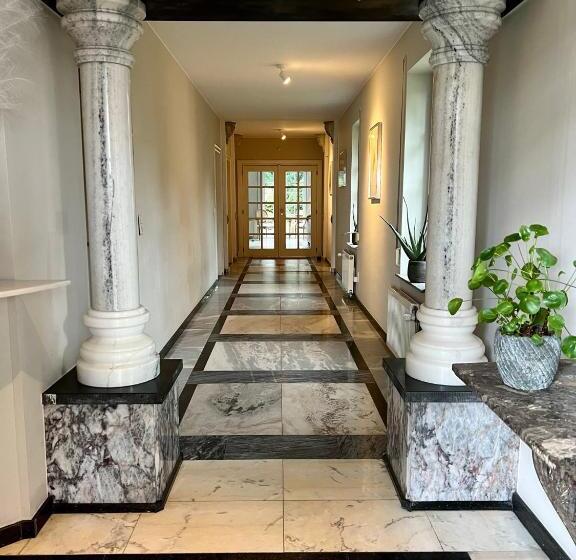 四人标准间, Isa S Appartement