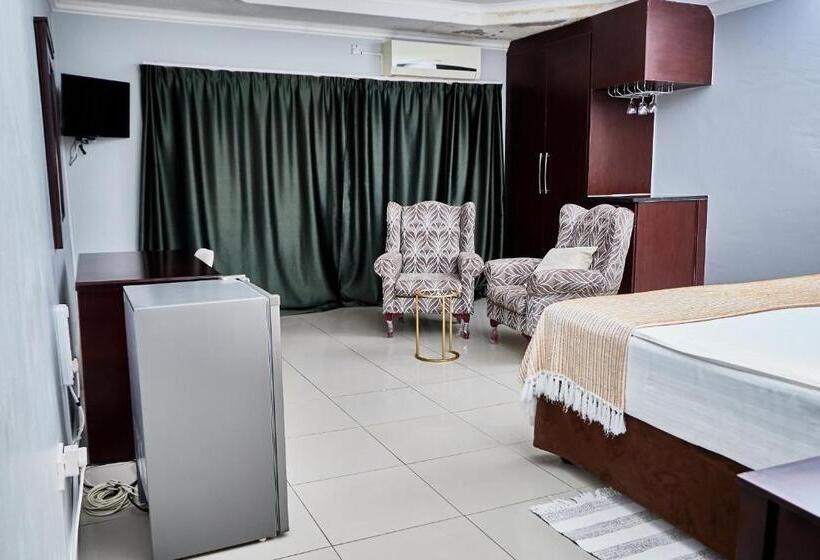 اتاق سوپریور با تخت بزرگ, The Felicitous Guest House