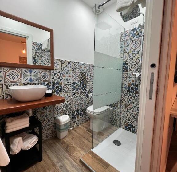 Номер Стандарт Трехместный, Zelia Rooms