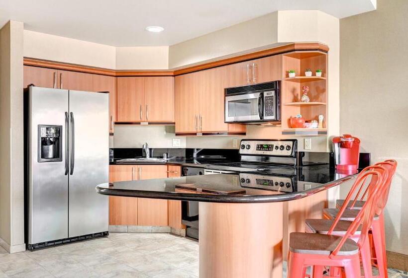 带1个卧室的带阳台的公寓, Sphere In Hd!   1br Private Retro Condo With Premium Views