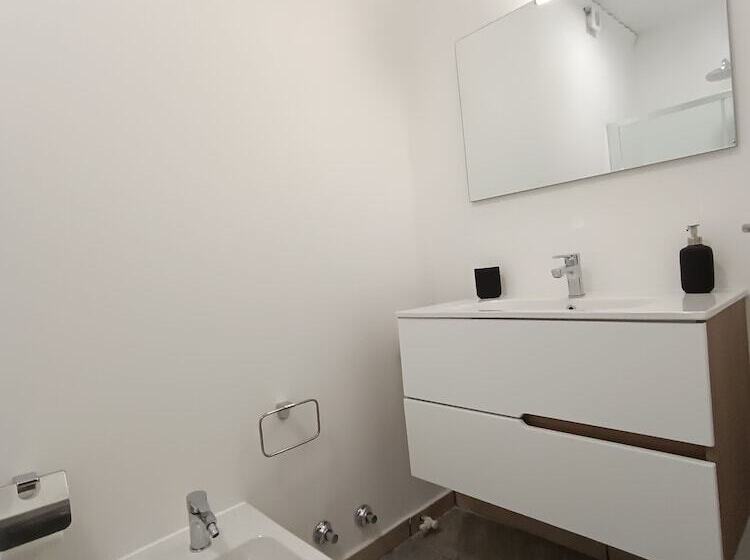 اتاق استاندارد, B&b Napoli Fuorigrotta