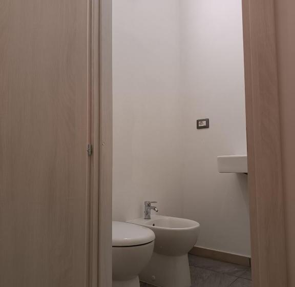 اتاق استاندارد سه نفره, B&b Napoli Fuorigrotta