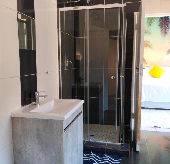 Ortak Banyolu Standart Oda, O&s Bnb