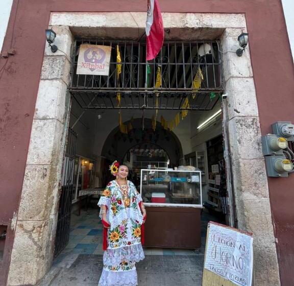 ルームシェアのワンベッド, Hostel Xiinbal Habitación Comunitaria