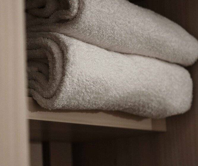 StandaardKamer, Colette