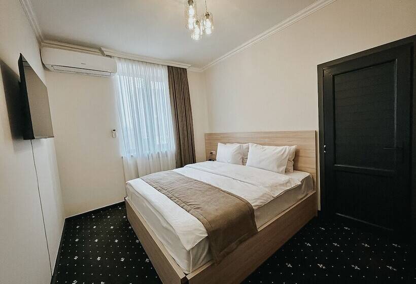 StandaardKamer, Colette