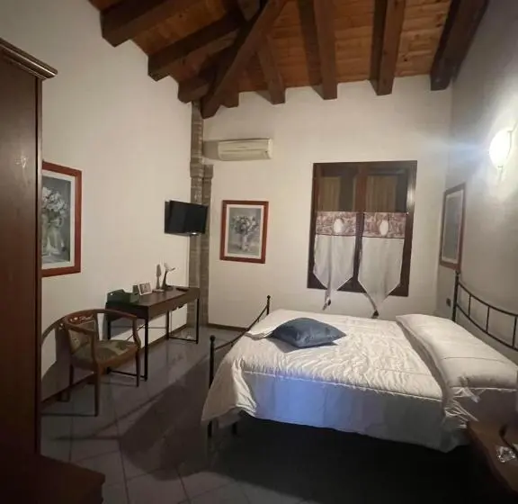 Standard-huone, La Divina