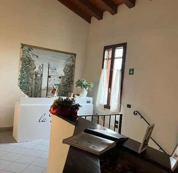 Standard-huone, La Divina
