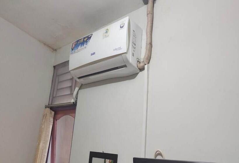 标准间, Oyo 93528 Guest House Zidan 21