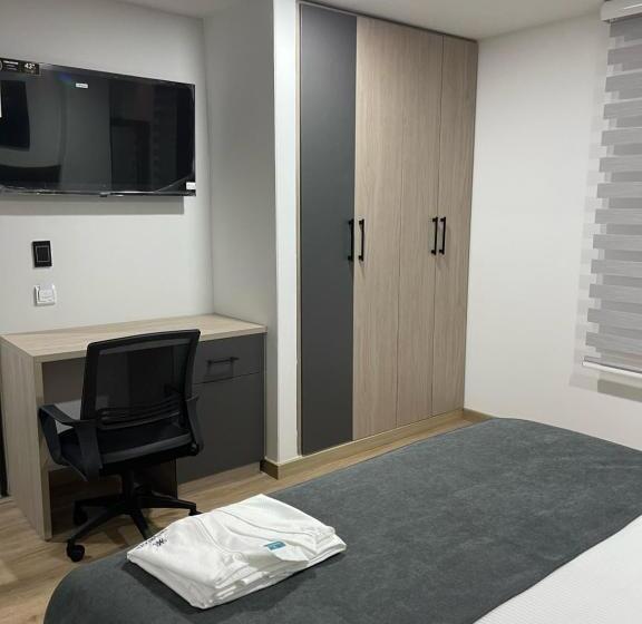 豪华房间, Salvatore