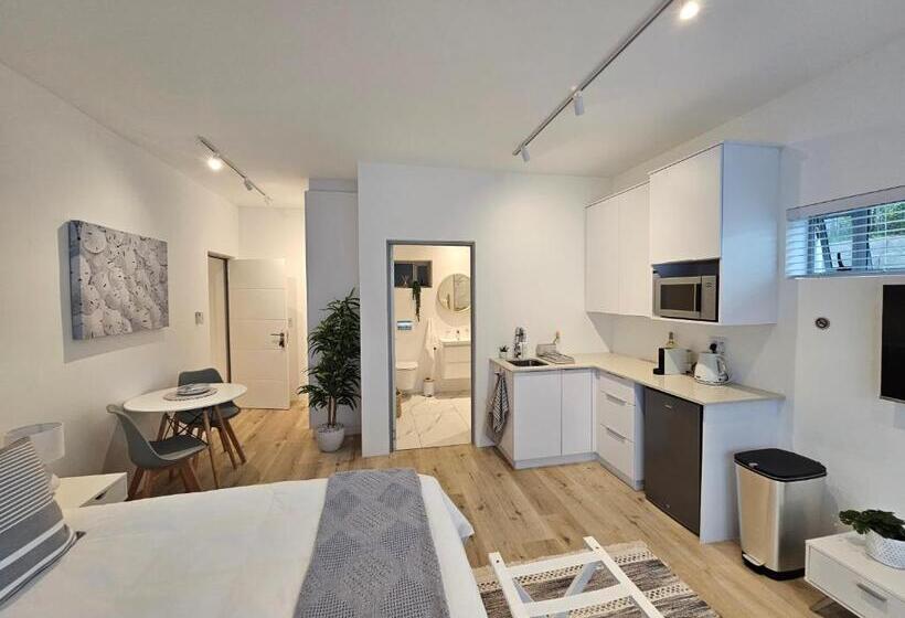 スタンダードルーム, Point Villa