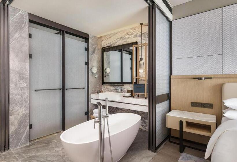 Номер Клуб, Qingdao Marriott Hotel Jiaozhou