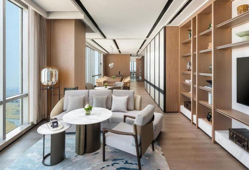 סוויטת פרמיום, Qingdao Marriott Hotel Jiaozhou