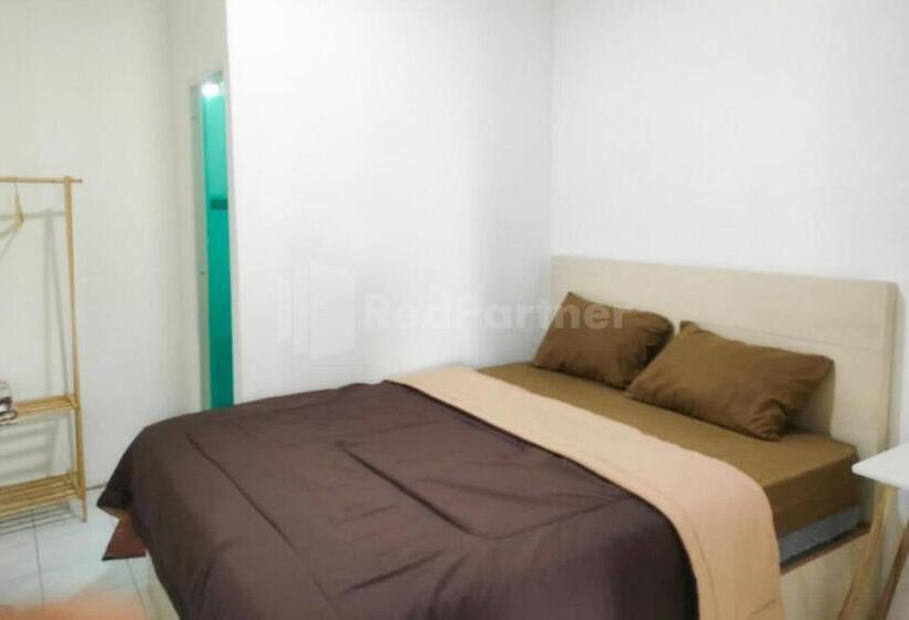 Номер Стандарт, Guest House 88 Lahat Redpartner