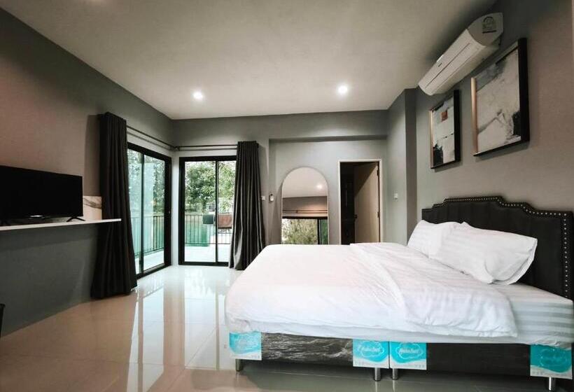 חדר דחוקס עם מיטת קינג, Skybird Lake View Resort&camping Khaoyai