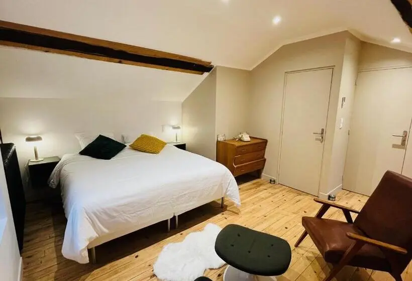 デラックスルーム, Villa Les Roches D Yzeron