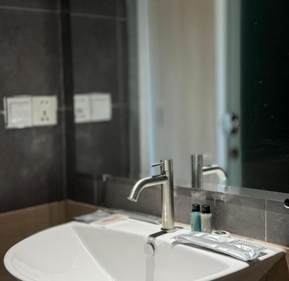 스탠다드 룸, West Port Hotel Boutique