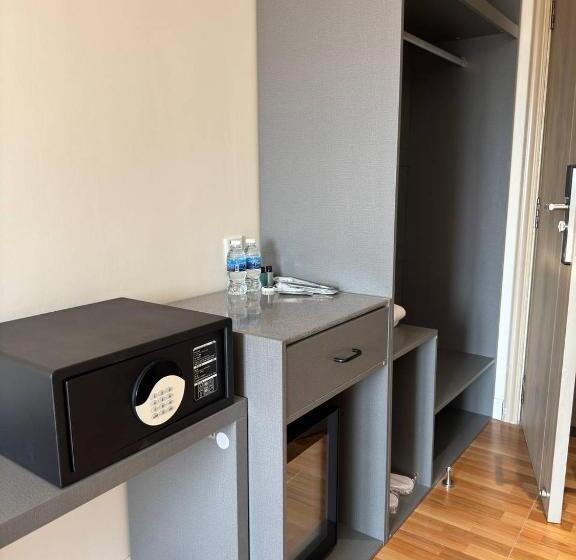 스탠다드 룸 킹사이즈 침대, West Port Hotel Boutique