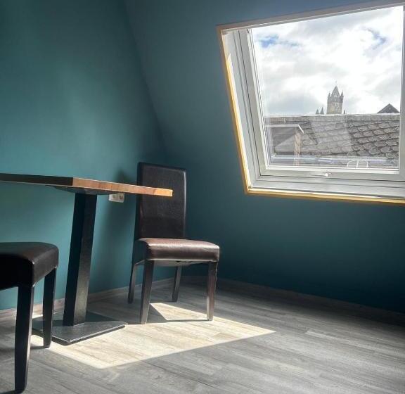 침실 3개 아파트, Cochemer Arkaden