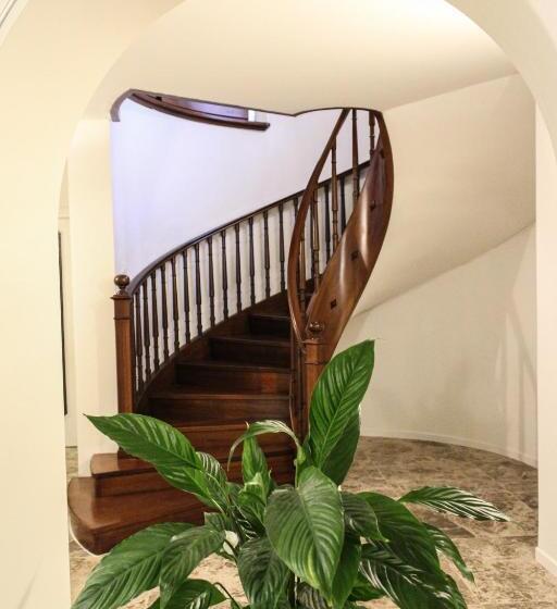 キングサイズベッドのスタンダードルーム, Villa Jasmine