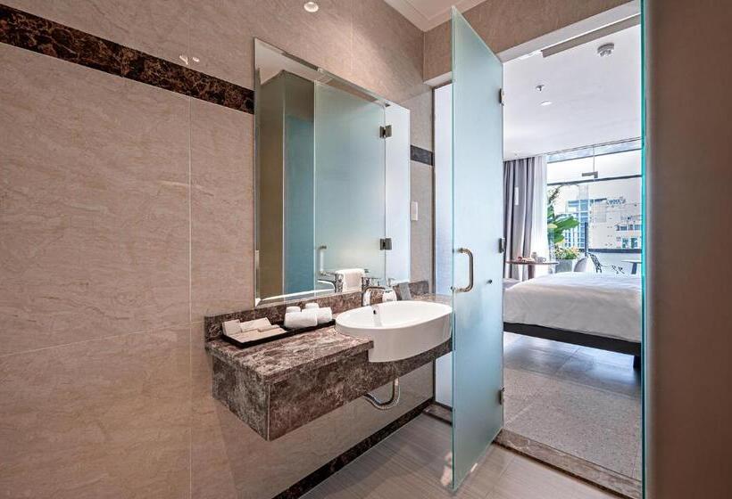 اتاق لوکس با بالکن, M Village Lý Tự Trọng