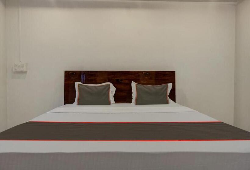 三人经典房间, 82142 Sai Inn Lodging