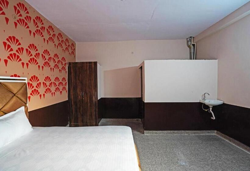 Трехместный Номер Классика, Oyo Sun Burst Residency